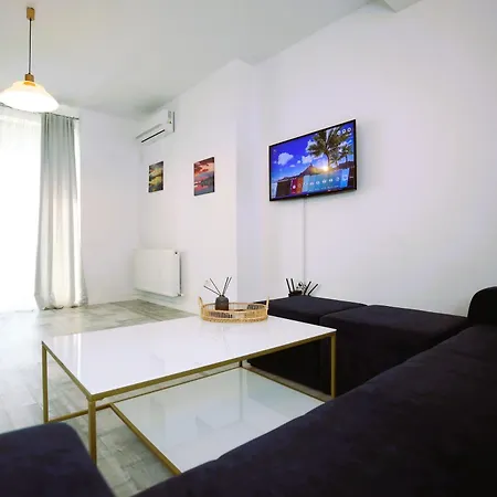 Apartament Cu Parcare